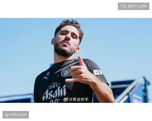 谢尔基庆祝助攻：曼城年轻中场在斯坦福桥的突破之夜